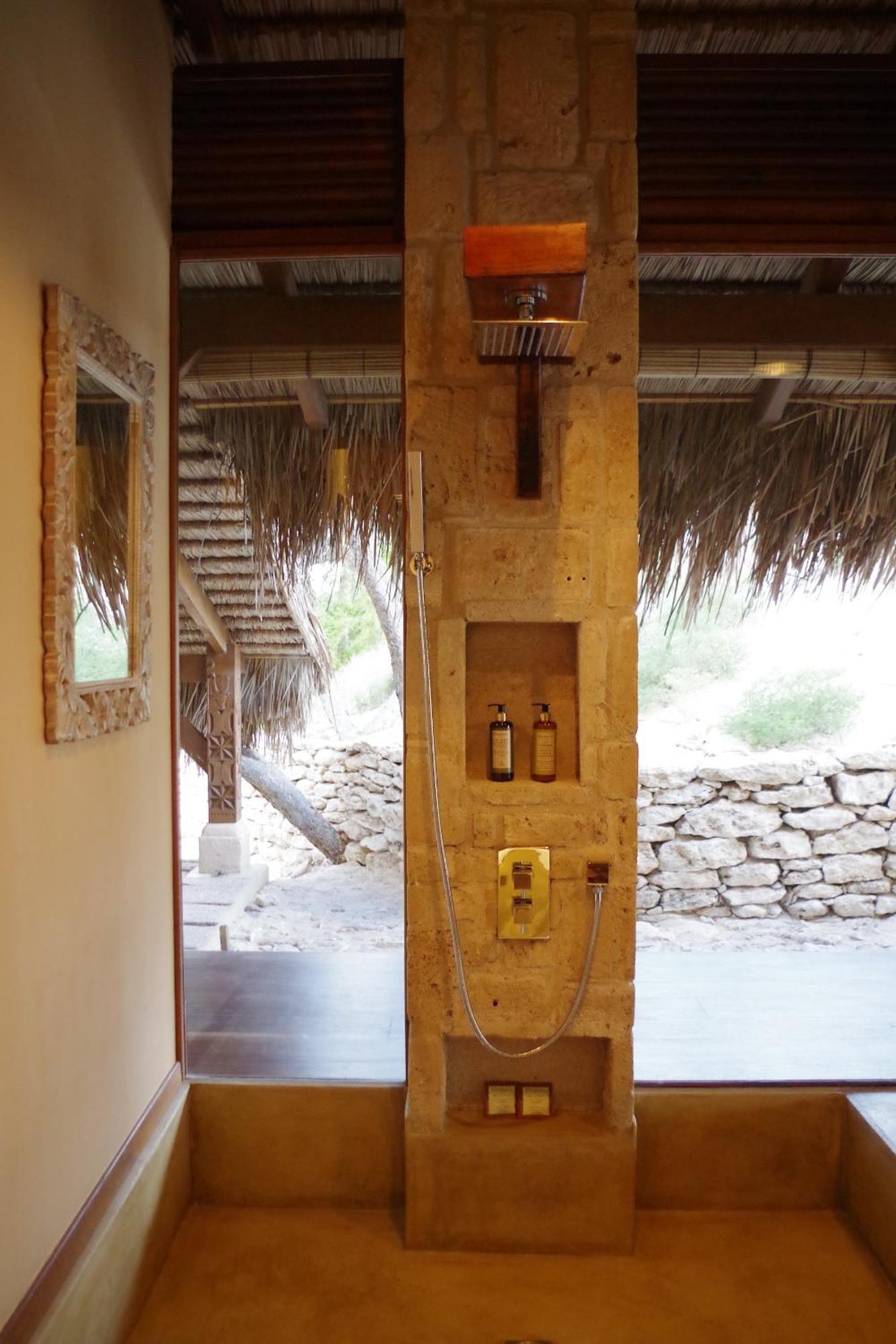 Bed and Breakfast Demeure De La Compagnie Generale Des Huiles Precieuses Ифати Экстерьер фото